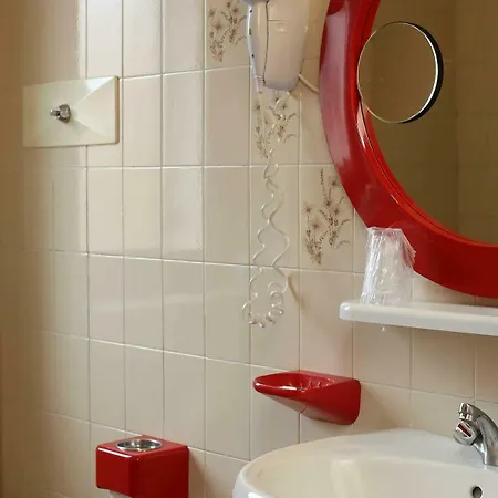 Hotel Santa Maria - Town Center Bardolino