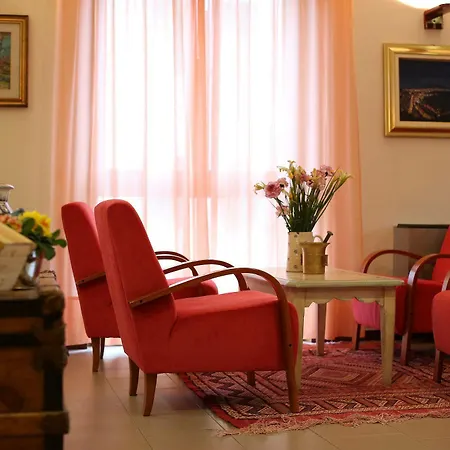Santa Maria - Town Center Hotel 2*